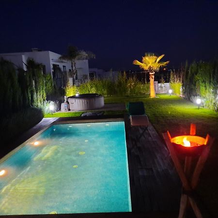 Superbe Villa Avec Piscine Plages Des Nations Рабат Экстерьер фото