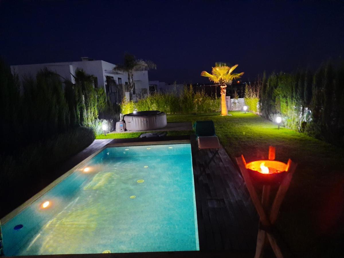 Superbe Villa Avec Piscine Plages Des Nations Рабат Экстерьер фото