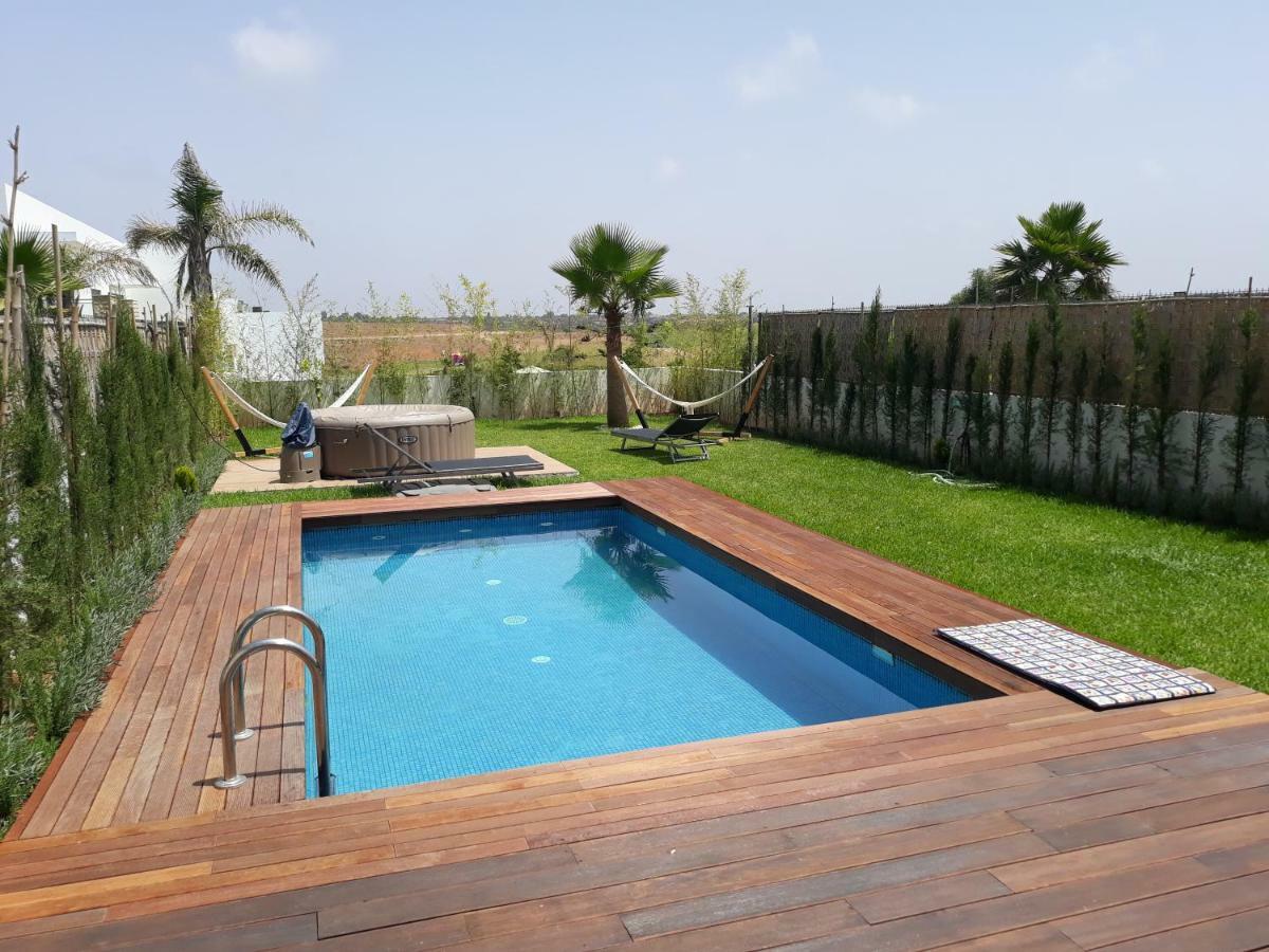 Superbe Villa Avec Piscine Plages Des Nations Рабат Экстерьер фото